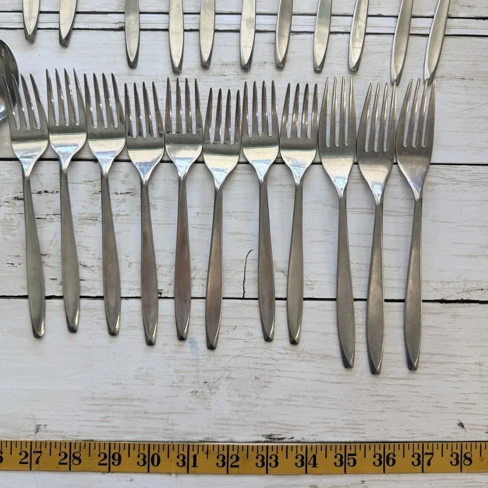 International Silver preowned good